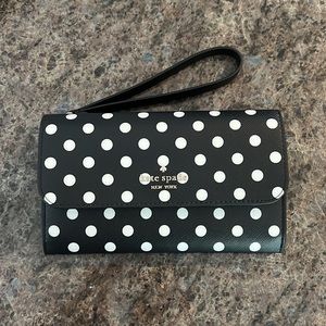 Cheers Boxed Medium Phone Wristlet